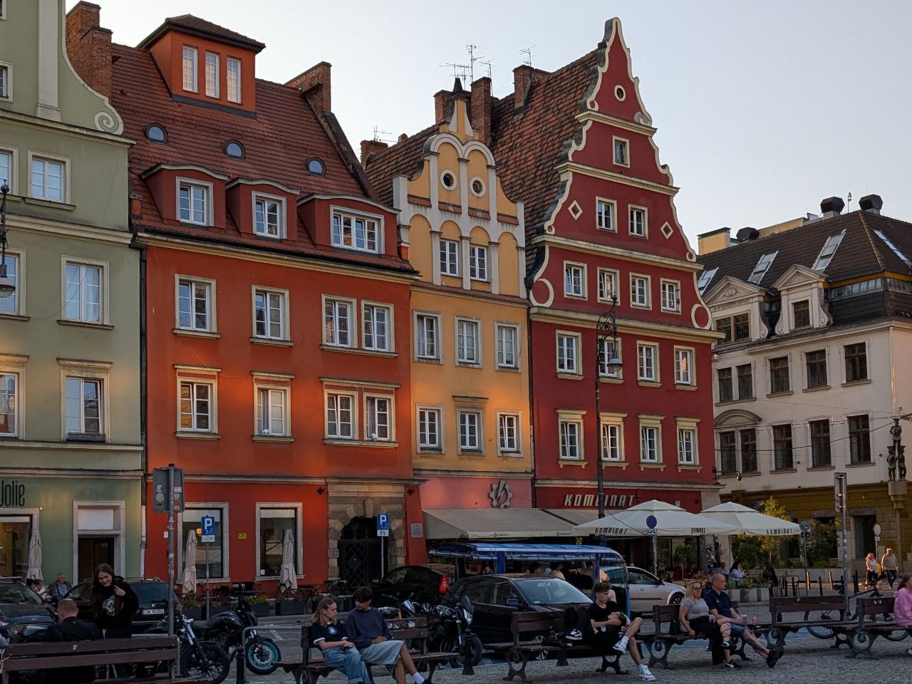 Wroclaw (Breslau) Travel Guide with local places, kid playgrounds, ice cream shops, and
                            more